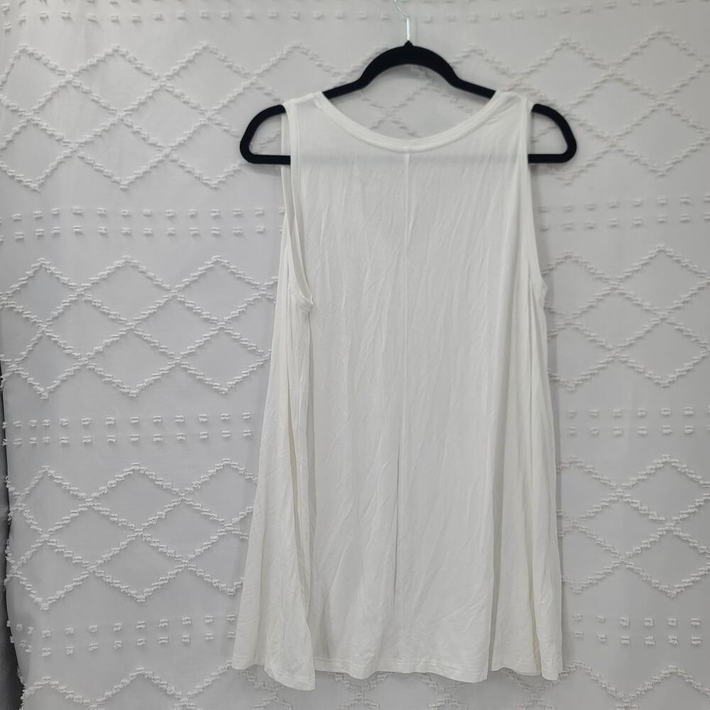 Lane Bryant "The Swing Collection" tank bundle of 2  white & pink Size 14/16 - Picture 3 of 15